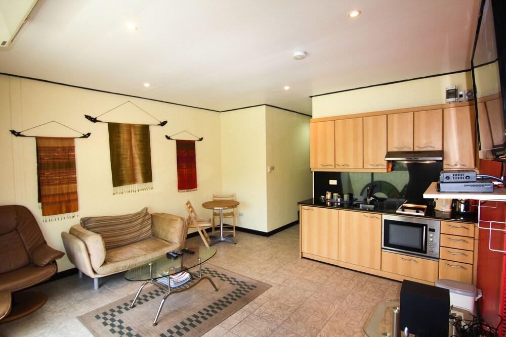 Angus O'Tool'S Guesthouse Karon Εξωτερικό φωτογραφία