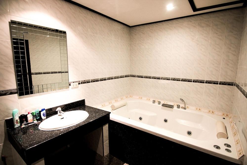 Angus O'Tool'S Guesthouse Karon Εξωτερικό φωτογραφία